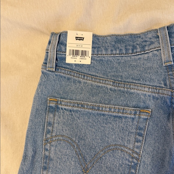 Levi’s Ribcage Classic Women's Jeans Size 30 x 32 - Picture 7 of 8